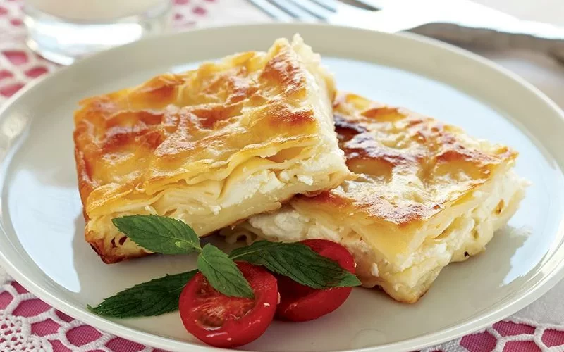 ÖZEL SERİ PEYNİRLİ SU BÖREĞİ